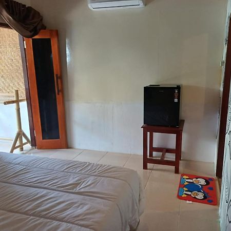 Black Sweet Bungalow Gili Air Exteriör bild